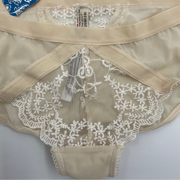 Free People Intimately Daydreamer Hipster Embroidered Mesh Panties Nude Size XS - Picture 9 of 13